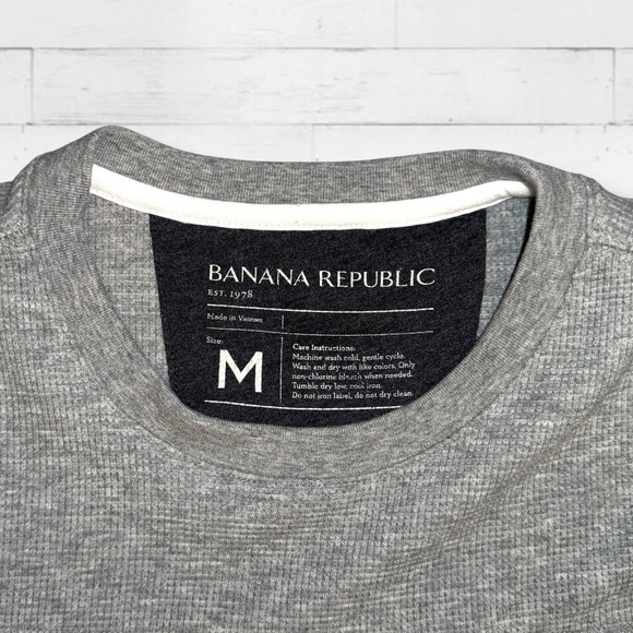 Banana Republic Men’s Pullover Long Sleeve Stripe Crewneck Gray White NWT Size M - Picture 9 of 15